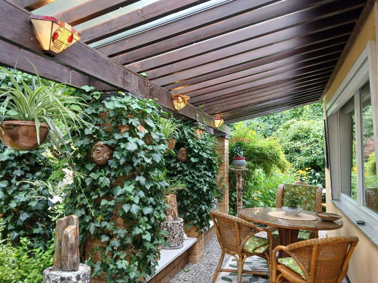 Gartenhaus Steffie Потсдам Екстериор снимка