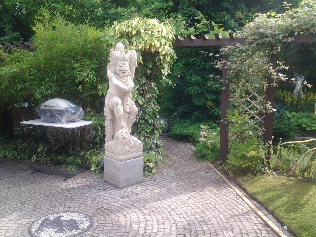 Gartenhaus Steffie Потсдам Екстериор снимка